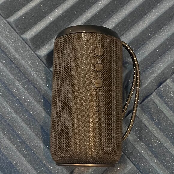 TIK TOK swag combo: USB speaker and baseball cap - Picture 8 of 13